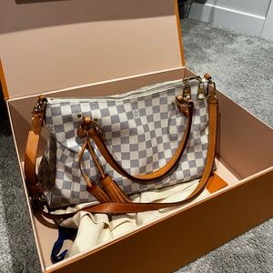 COPY - Louis Vuitton Lymington Damier White Handbag